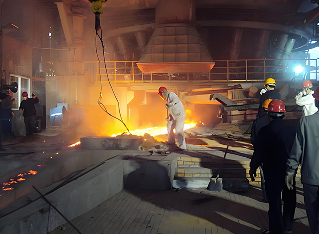 Serija RVE32 u Rješenju za napajanje dvostrukom dizalicom za visoke peći